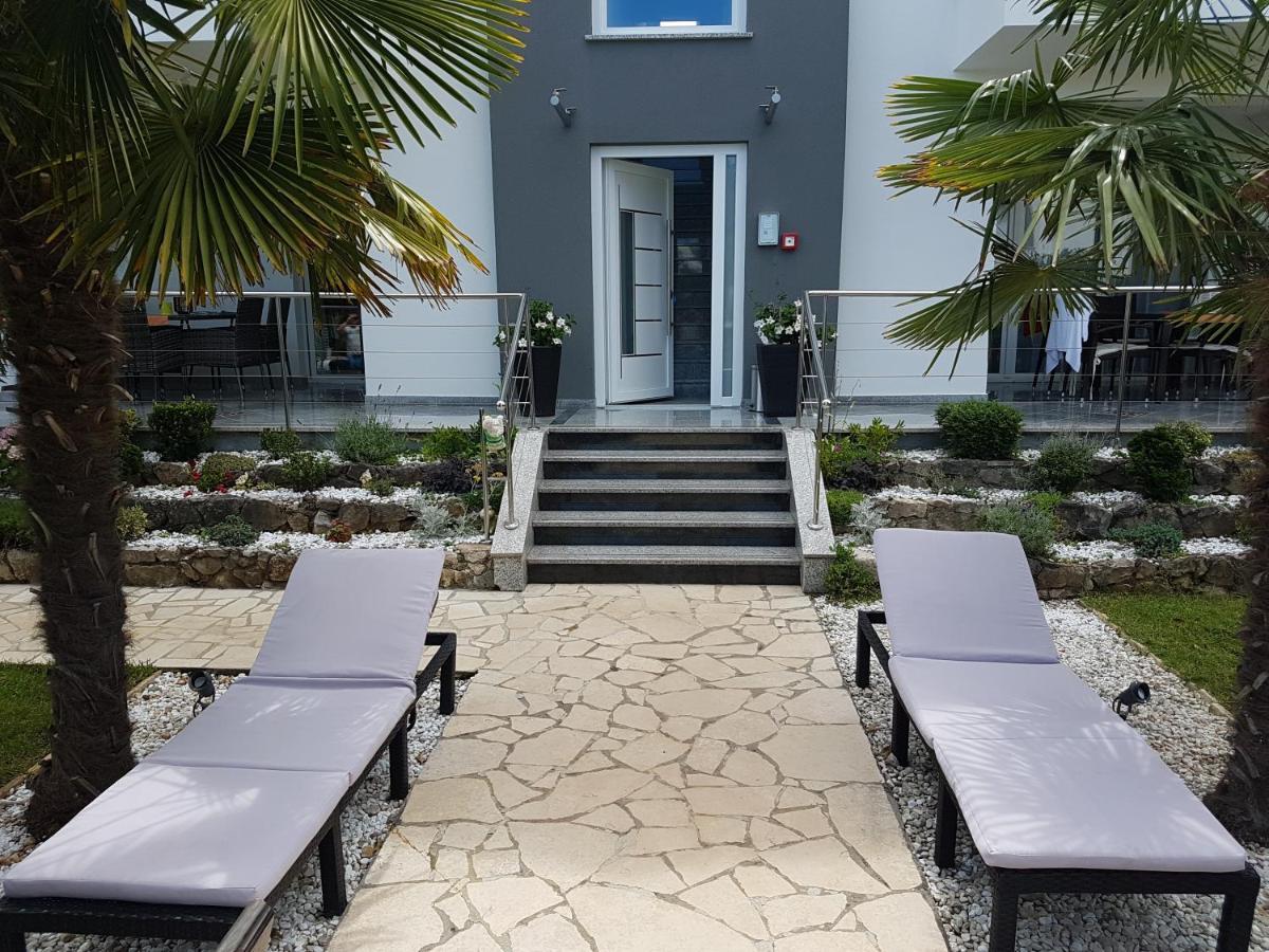 Villa Jeka, Malinska, Krk Exterior foto